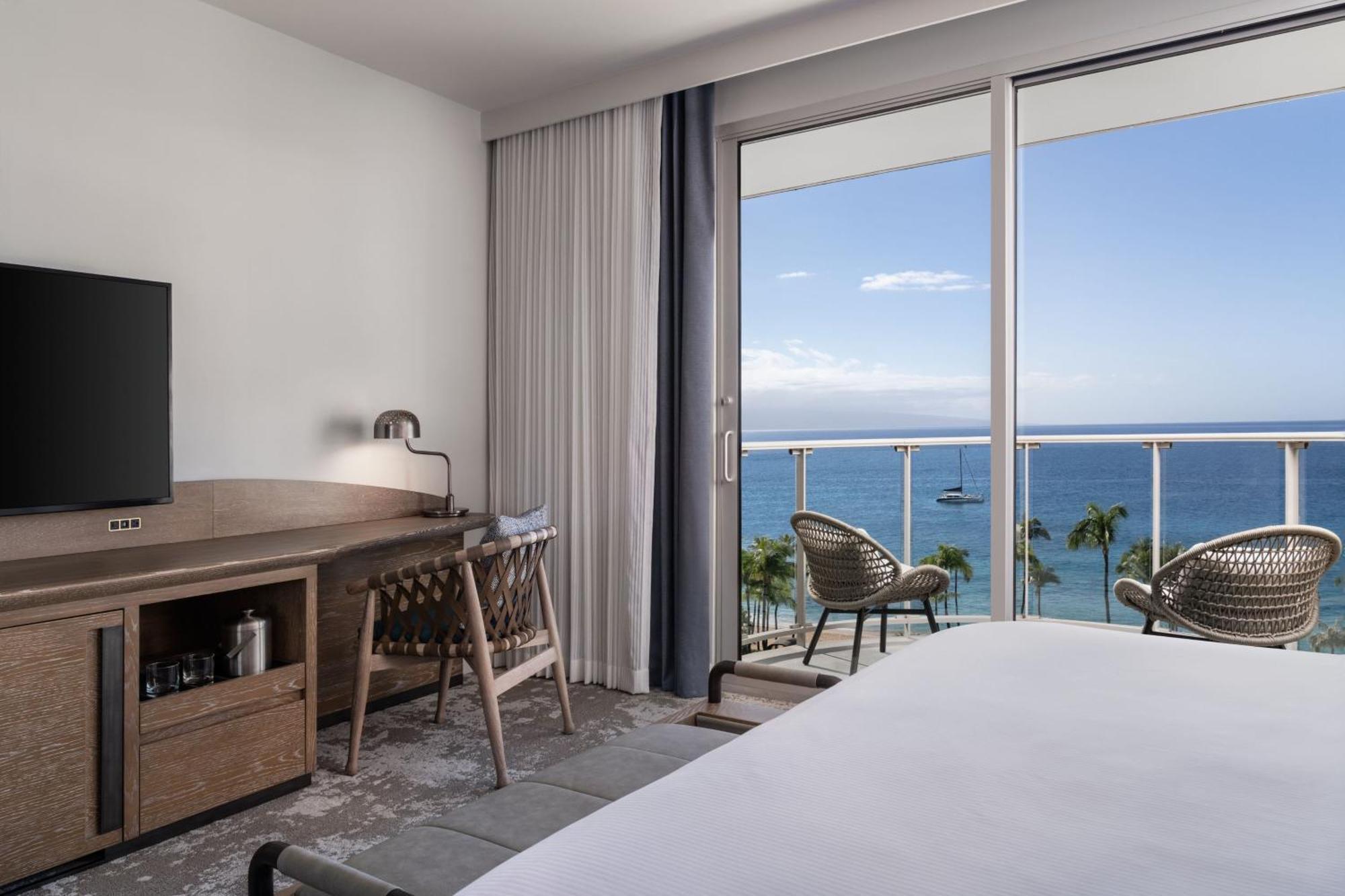 Suite mit 1 Schlafzimmer mit Kingsize-Bett, mit Schlafsofa und Meerblick